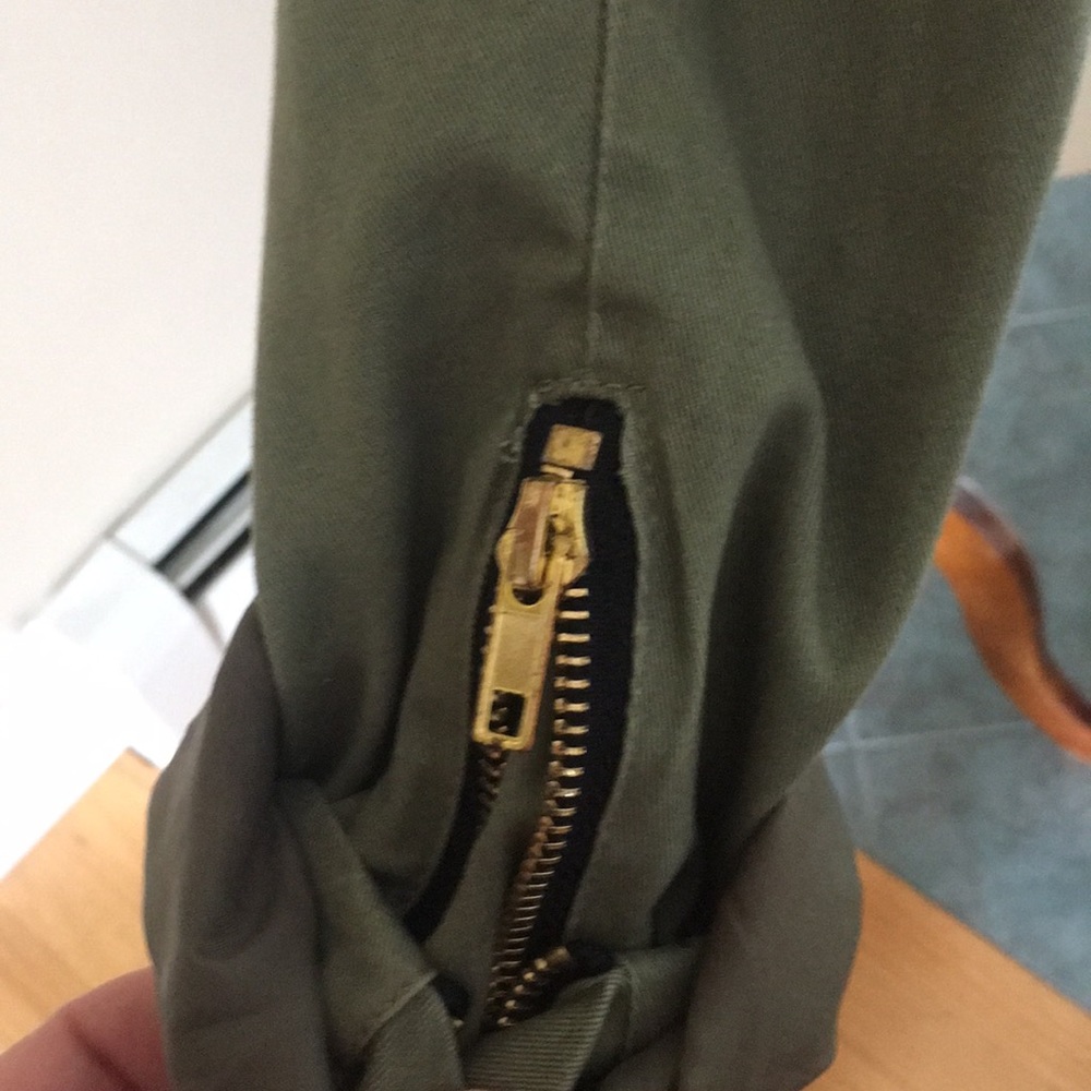Forever 21 Jacket 😎 - Picture 3 of 6